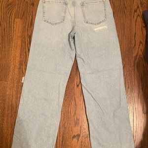 light wash size US 28